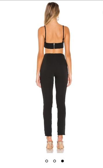 Superdown Zuri V Wire Set in Black - Picture 3 of 4